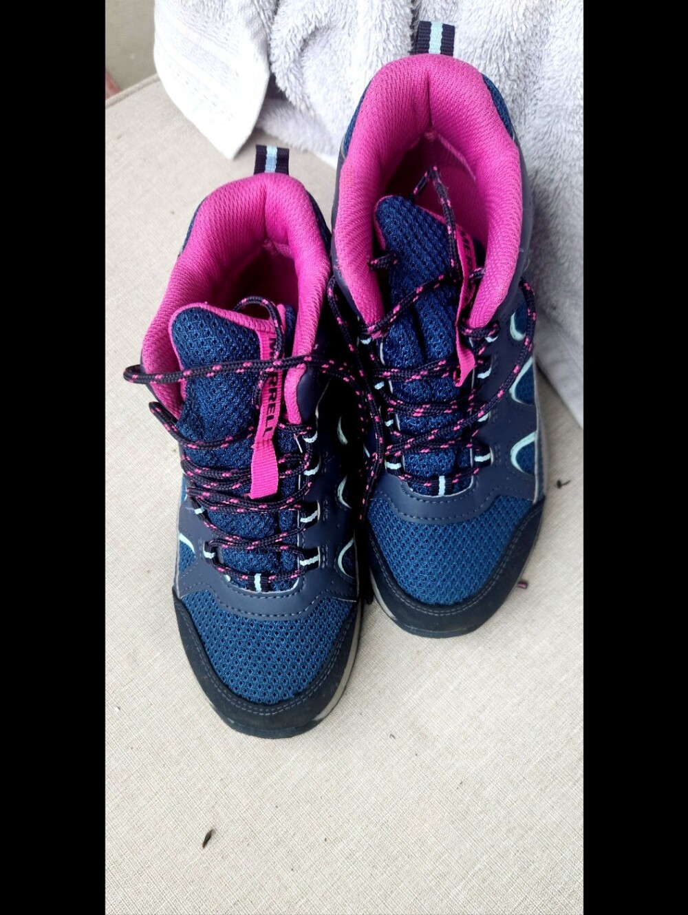 Kids Navy and Pink Trail Sneakers